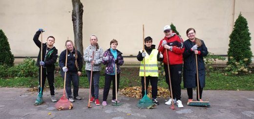 prace ogrodnicze uczniów SSPdP