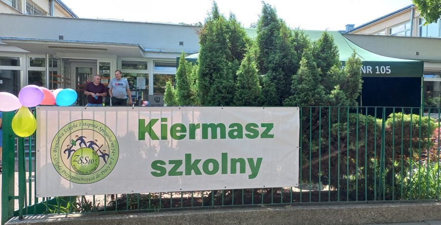 kiermasz szkolny